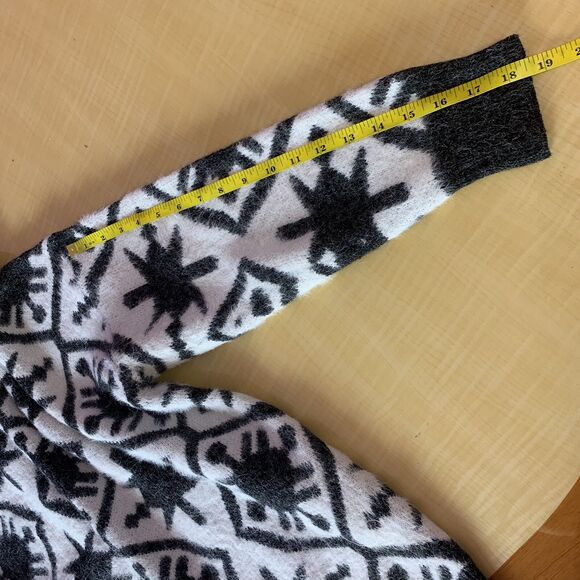 wool sweater aztec geometric tribal western Star high-low white black small 4 6 - Picture 10 of 12